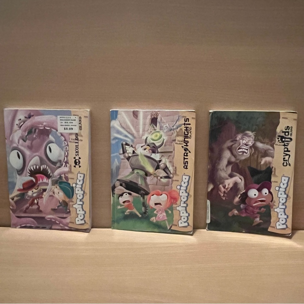 3 Poptropica Series Paperback Books Skullduggery Island Astro Knights & Criptids